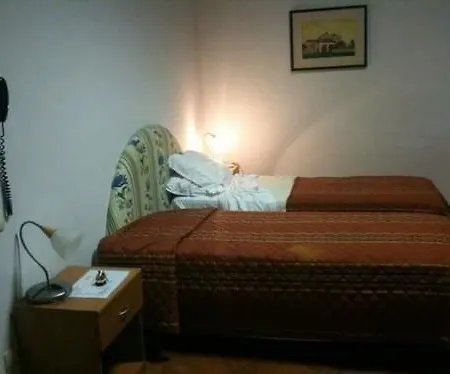 Hermitage Ξενοδοχείο 3*